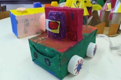 Construções com material de desperdício